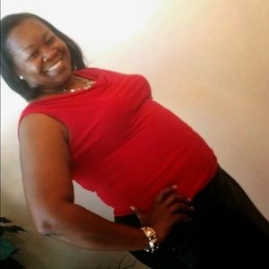 Meet your Posher, Anitra